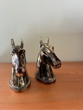 Vintage Jenning Brothers Metal Horse Head Salt and Pepper Shakers JB 863